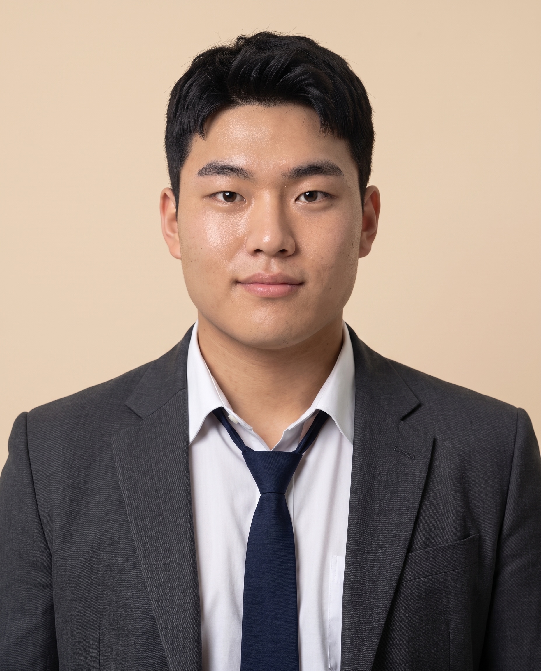 엄기찬 현대식 스튜디오 프로필
