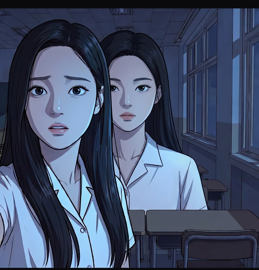 네 번째 사진. 예나와 똑같은 존재가 어깨 바로 뒤에 있다. 아직 닿지 않았다.